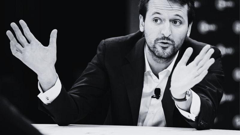 Interview de Stanislas NIOX-CHATEAU pour le journal Notre Temps ©CHAM
