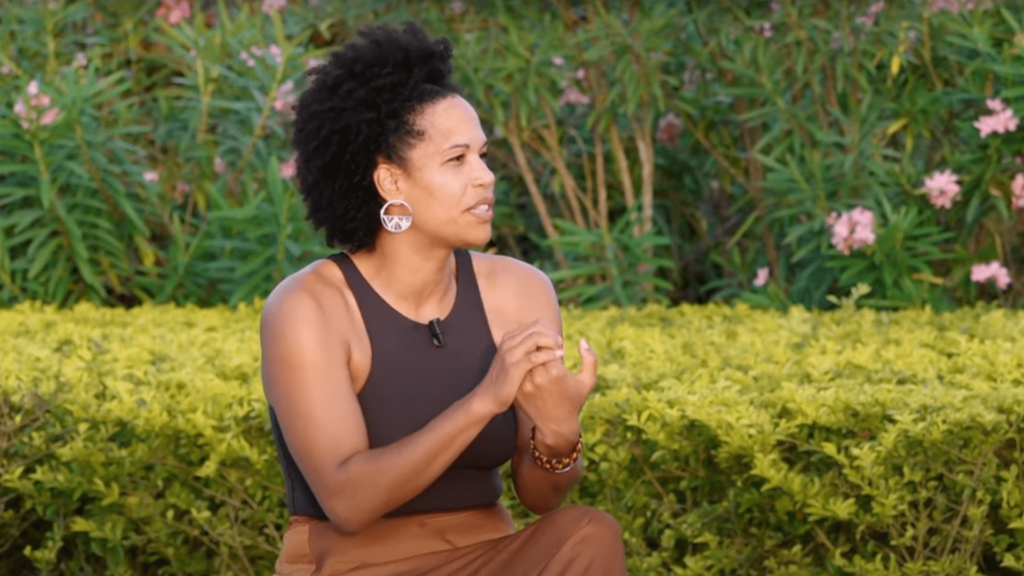 Intervention de Amélie GOUDJO sur son parcours©BENIN TV