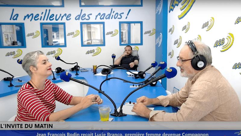 Intervention de Lucie BTANCO sur une station radio