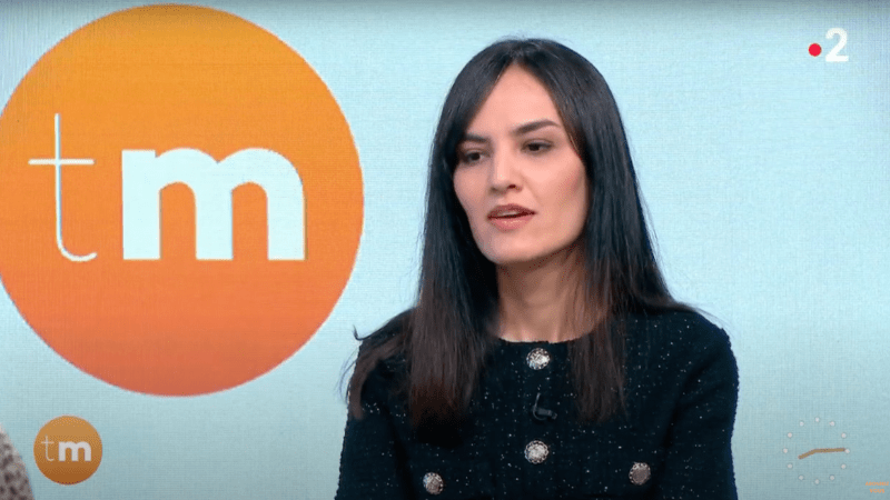 Intervention de Mitra HEJAZIPOUR à une interview